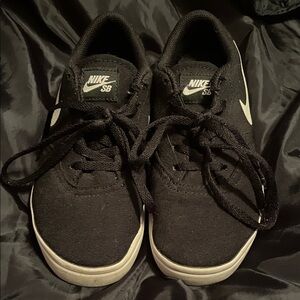 Nike SB Black and White Skate Shoes